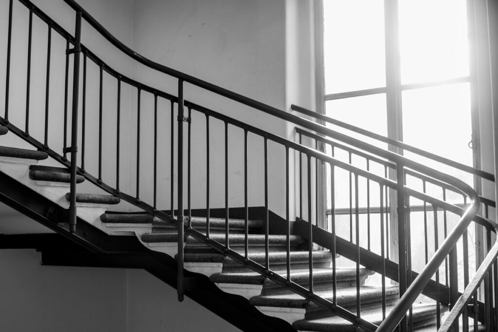 Accidents Caused by Defective Steps, Stairways and Handrails